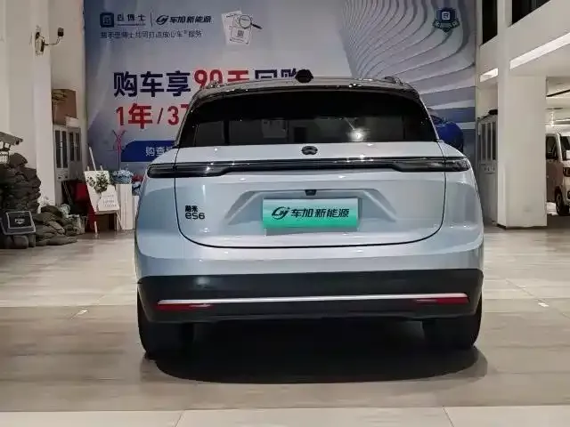 Nio ES6 — Фото автомобиля 5