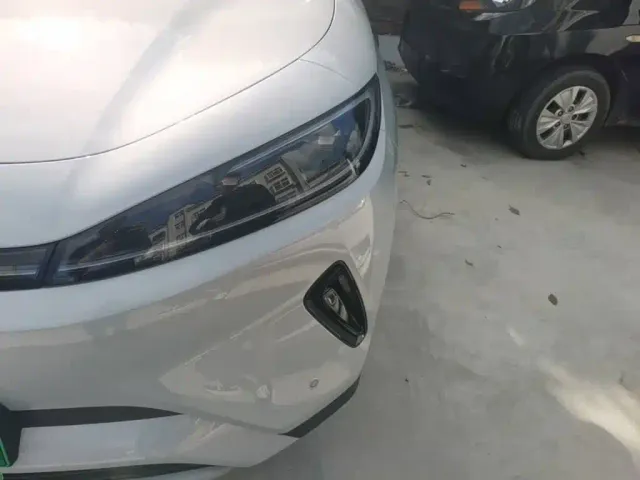 BYD Sealion 05 EV — Фото автомобиля 23