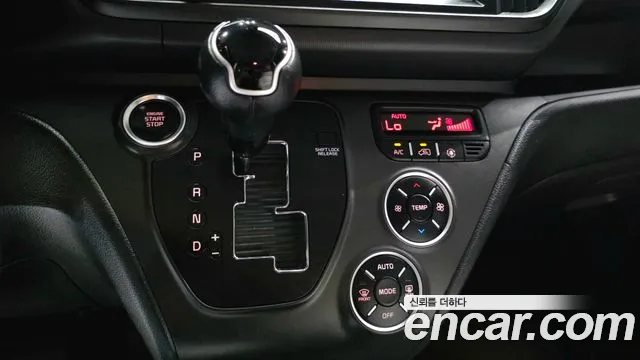 Kia RAY Новый Kia Ray Signature — Фото автомобиля 9