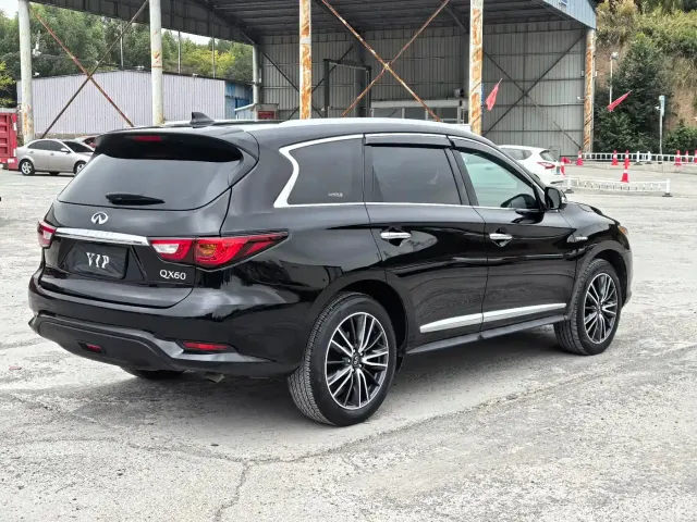 Infiniti QX60 — Фото автомобиля 7
