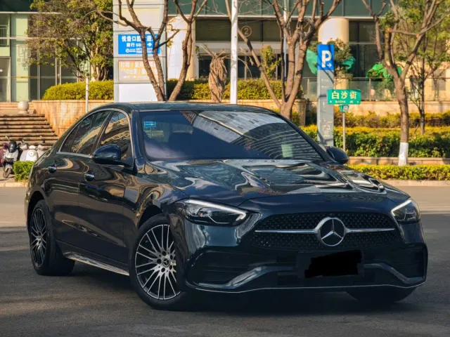 Mercedes-Benz C-Class — Фото автомобиля 2