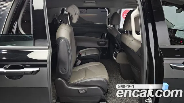 Kia Carnival 4th Gen — Фото автомобиля 16