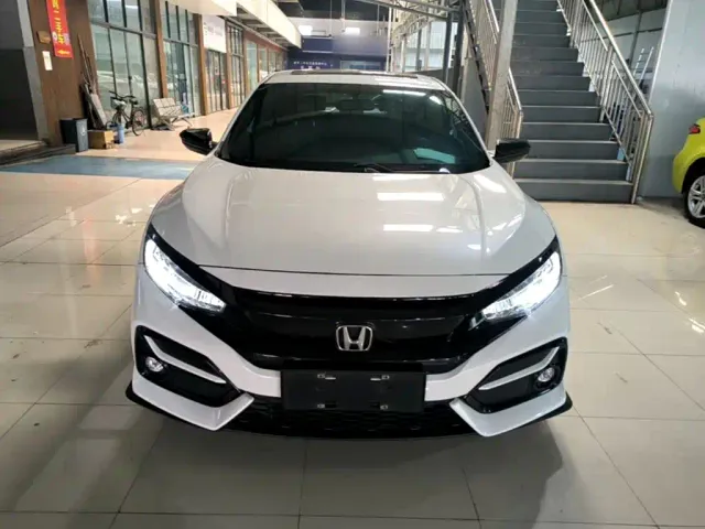 Honda Civic — Фото автомобиля 2