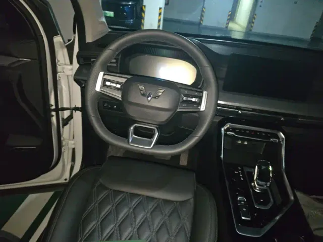Wuling Asta — Фото автомобиля 6