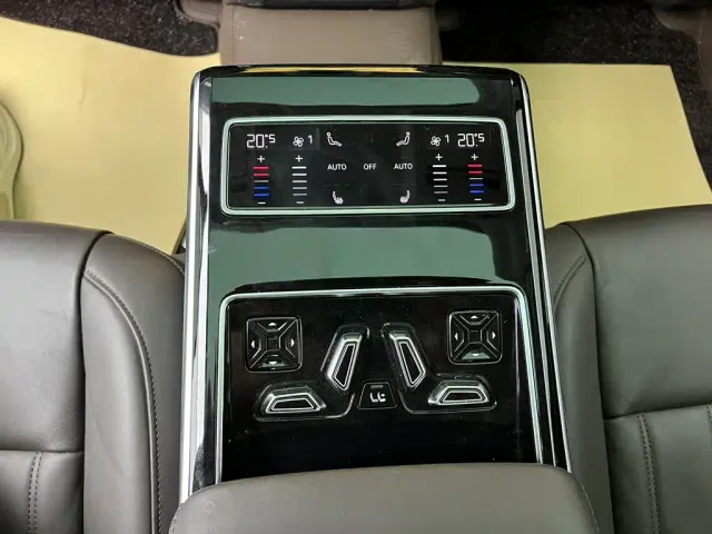 Audi A8 — Фото автомобиля 18