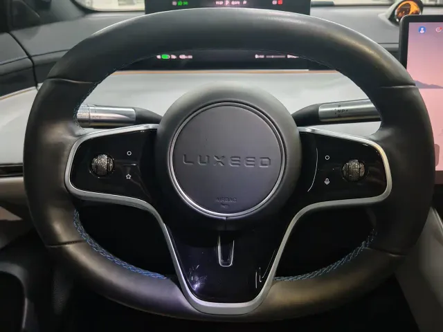 Luxeed S7 — Фото автомобиля 10