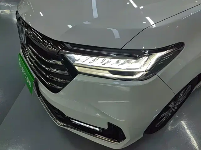 Honda Odyssey 2022 2.0L e:HEV Sharp·Enjoyment Edition — Фото автомобиля 23