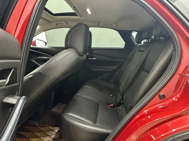 Mazda CX-30 — Фото автомобиля 6