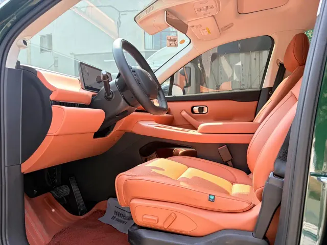 Leapmotor C16 — Фото автомобиля 7