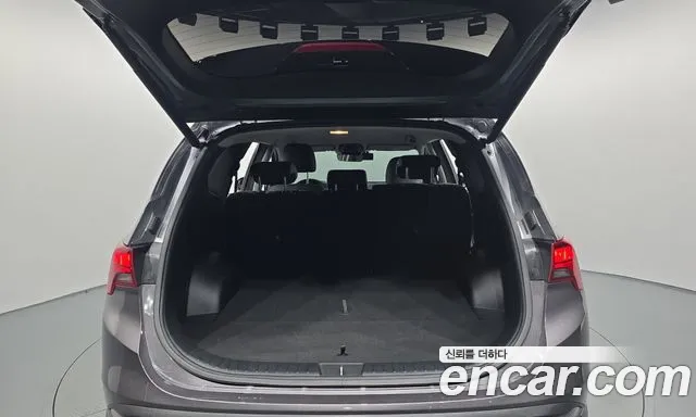 Hyundai Santa Fe New — Фото автомобиля 24