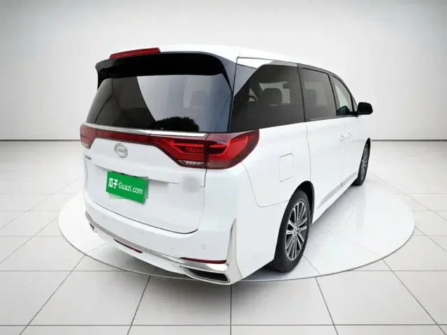 GAC Trumpchi M8 — Фото автомобиля 6