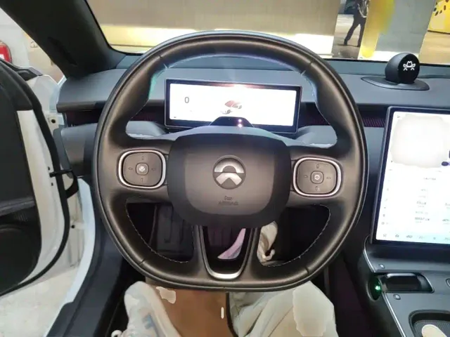 Nio ET5 Touring — Фото автомобиля 10