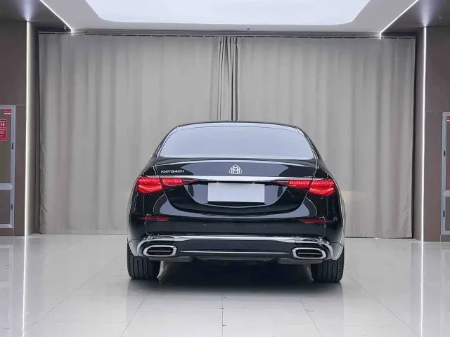 Mercedes-Benz Maybach S-Class — Фото автомобиля 13