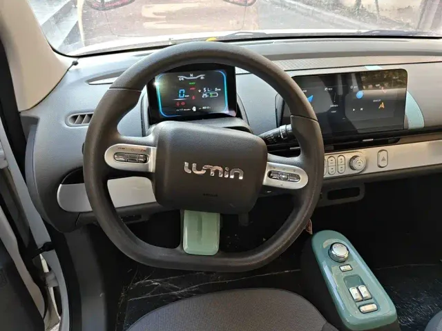 Changan Lumin — Фото автомобиля 11