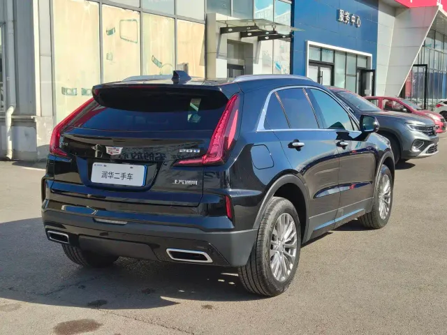 Cadillac XT4 — Фото автомобиля 5