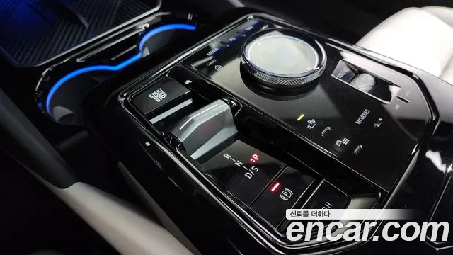 BMW 5 Series G60 — Фото автомобиля 12