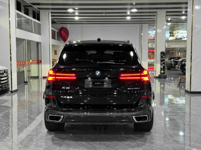 BMW X5 — Фото автомобиля 16