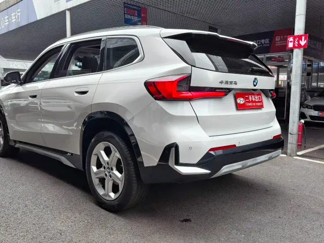 BMW X1 — Фото автомобиля 6