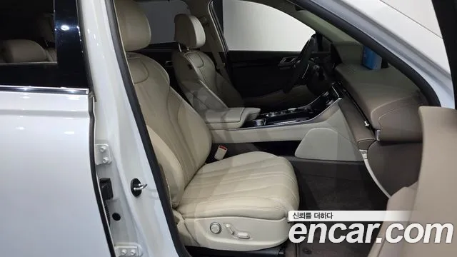 Genesis GV80 3.5T Бензин 2WD — Фото автомобиля 23