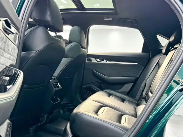 Geely Xingrui — Фото автомобиля 6