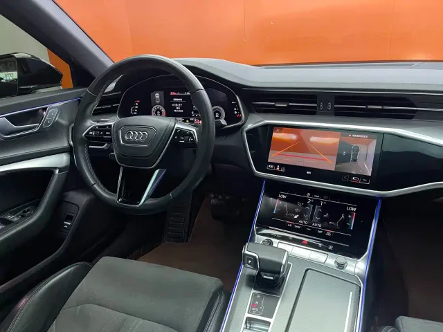 Audi A6L — Фото автомобиля 10