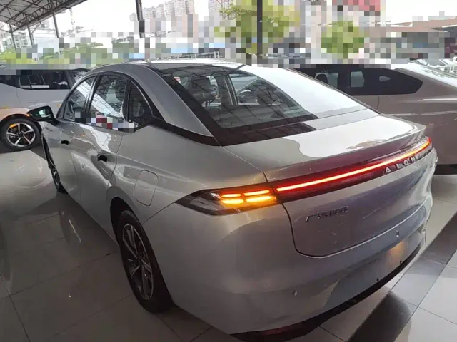 Aion AION S MAX 2024 70 Stellar Edition 54.6kWh — Фото автомобиля 4