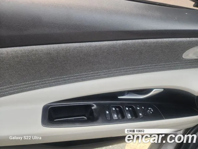 Hyundai AVANTE Avante (CN7) — Фото автомобиля 16