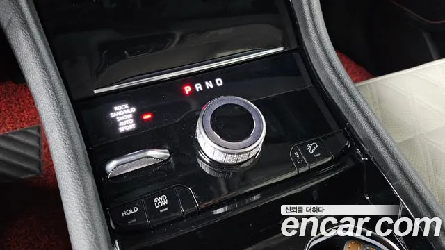 Jeep Cherokee — Фото автомобиля 9