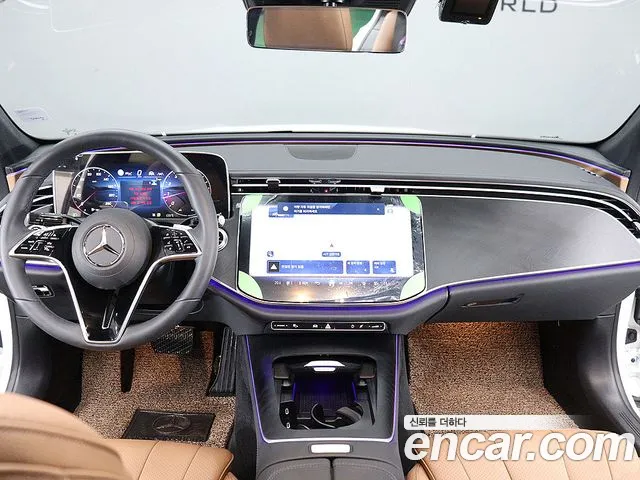 Mercedes-Benz E-Class — Фото автомобиля 14