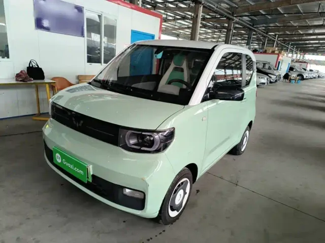 Фотография автомобиля — Wuling Hongguang Mini EV
