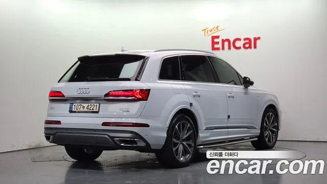 Audi Q7 4M — Фото автомобиля 2