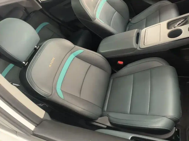 GAC Aion Y — Фото автомобиля 24
