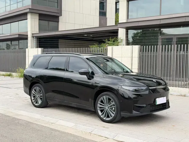Leapmotor C16 — Фото автомобиля 3