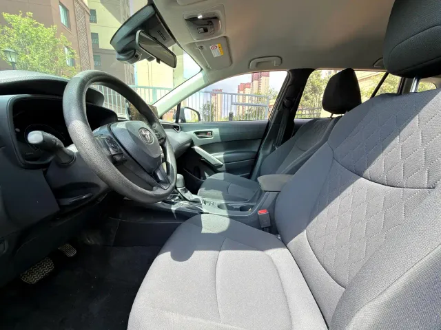 Toyota Corolla Cross — Фото автомобиля 4