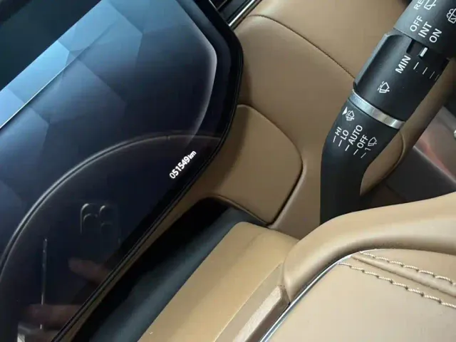 Land Rover Range Rover — Фото автомобиля 9