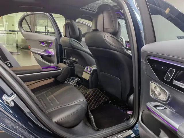 Mercedes-Benz C-Class — Фото автомобиля 10