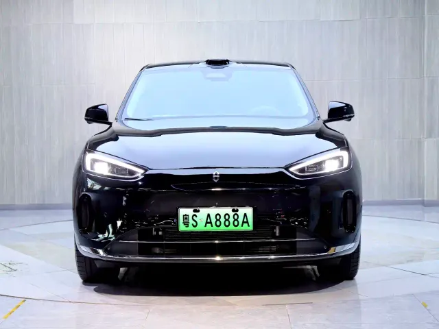 Aito M5 — Фото автомобиля 4