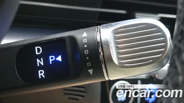 Hyundai Ioniq 6 — Фото автомобиля 12