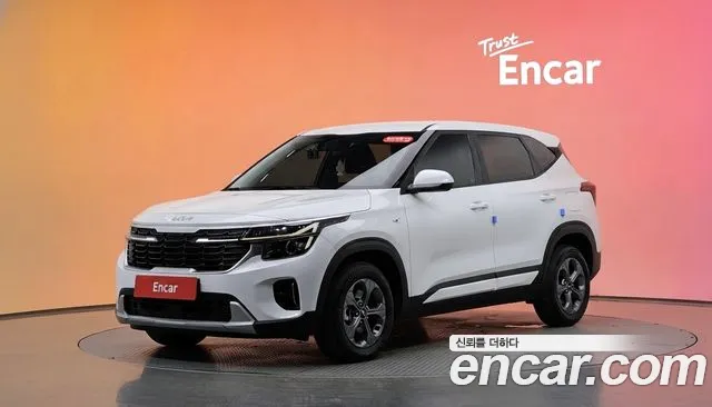 Фотография автомобиля — Kia Seltos New