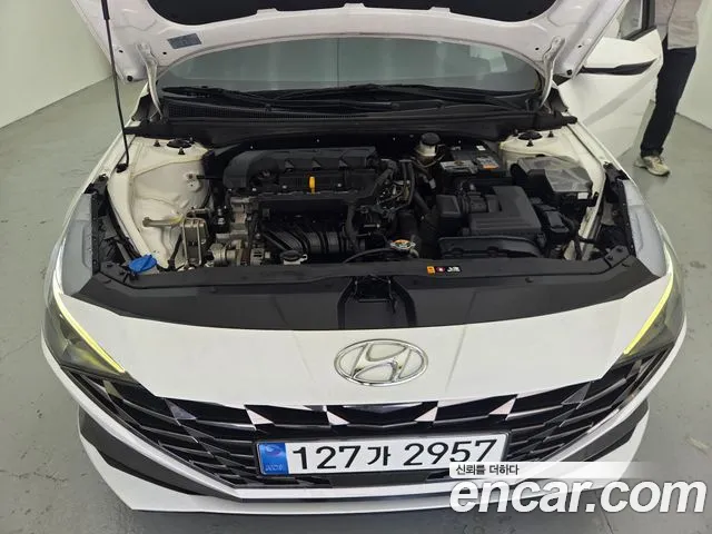 Hyundai Avante CN7 — Фото автомобиля 7