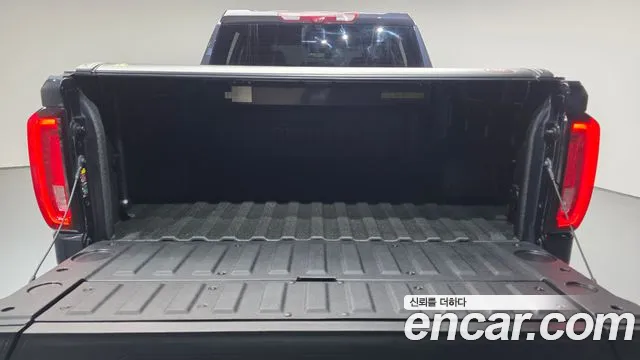 GMC Sierra — Фото автомобиля 26