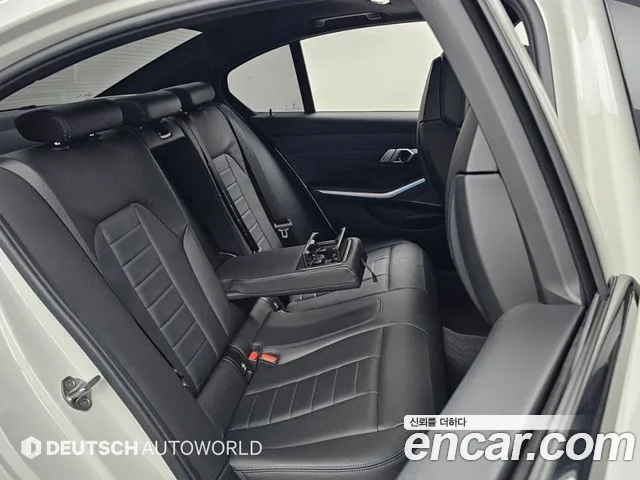 BMW 3 Series G20 — Фото автомобиля 12