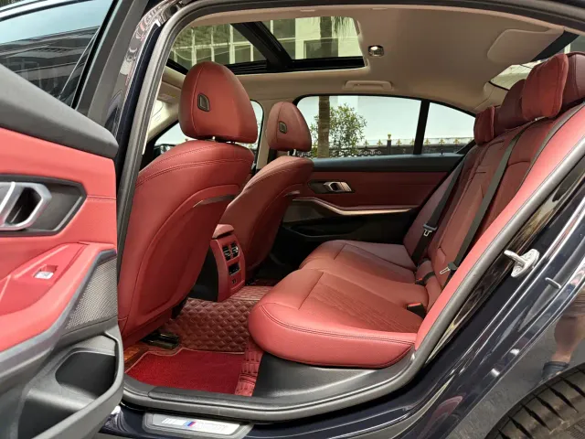 BMW 3 Series — Фото автомобиля 10