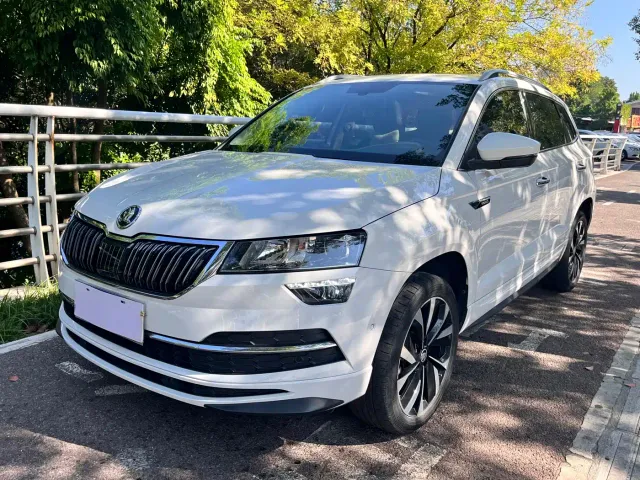 Фотография автомобиля — Skoda Karoq