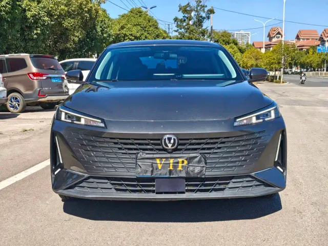 Changan Lamore — Фото автомобиля 2
