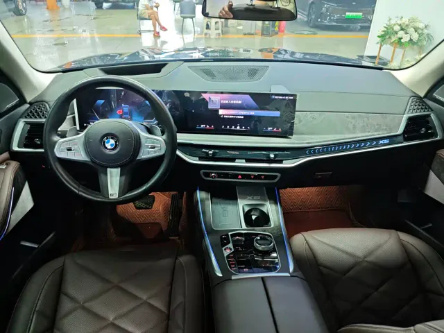 BMW X5 — Фото автомобиля 5