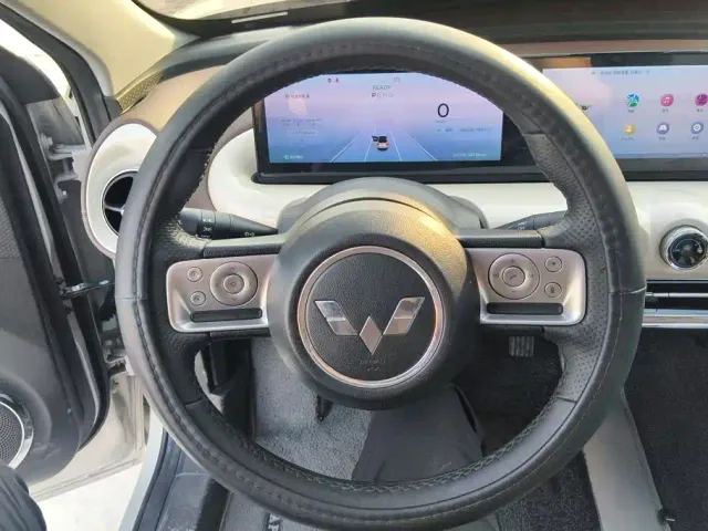 Wuling Bingo — Фото автомобиля 15