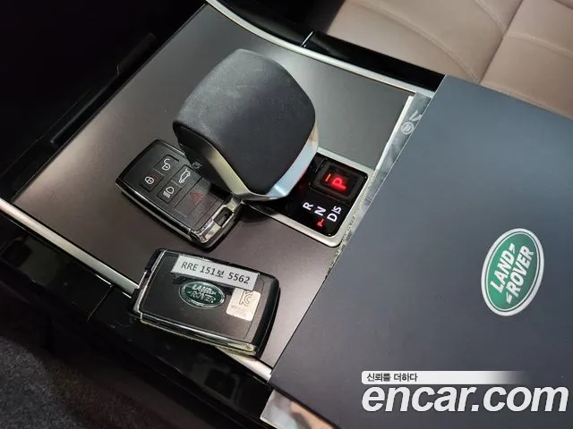 Land Rover Range Rover Evoque — Фото автомобиля 18