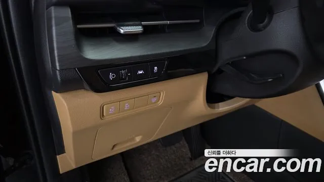 Kia Canival Carnival 4 поколение Бензин 9 мест Prestige — Фото автомобиля 14