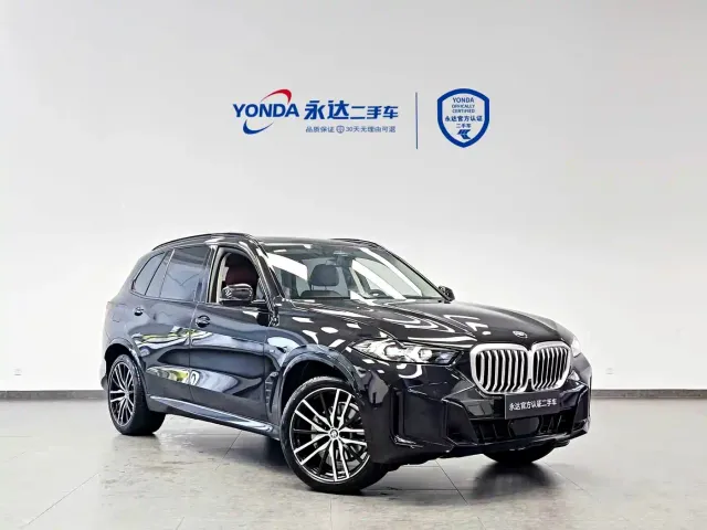 BMW X5 — Фото автомобиля 3
